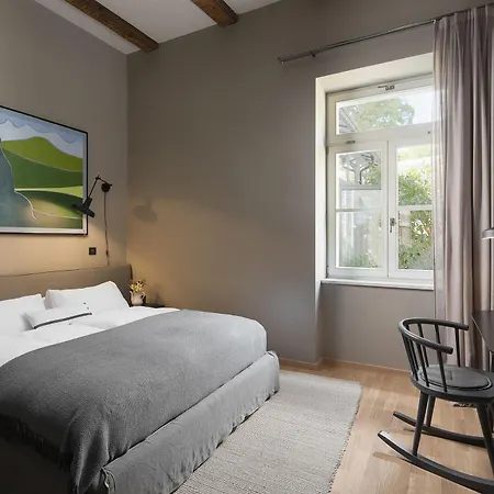Almayer Art & Heritage Adults Only And Dependance Отель Задар