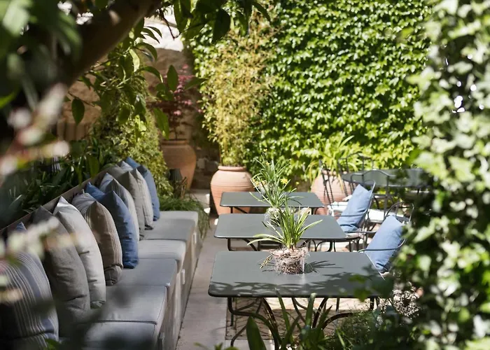 Almayer Art & Heritage Adults Only And Dependance Hotell