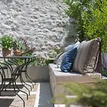 Almayer Art & Heritage Adults Only And Dependance ホテル 4*