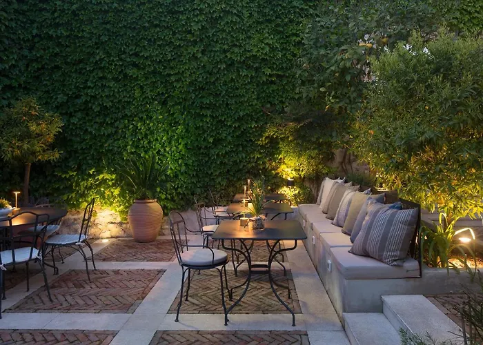 فندق Almayer Art & Heritage Adults Only And Dependance 4*