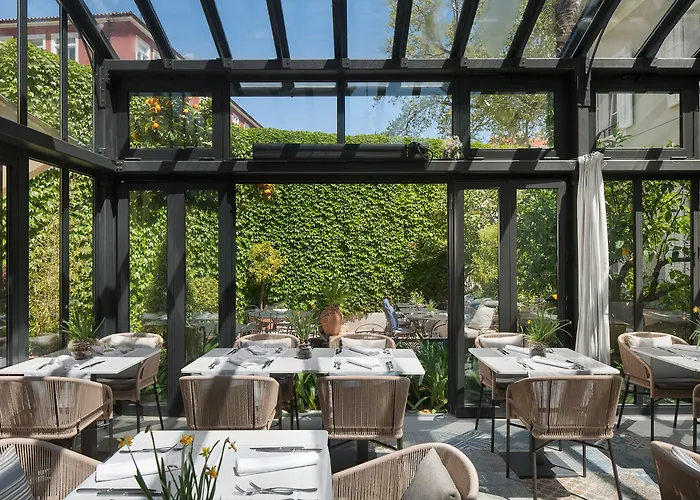 Almayer Art & Heritage Adults Only And Dependance فندق زادار